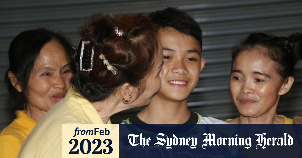 Captain of Thai cave boys soccer team dies in Britain